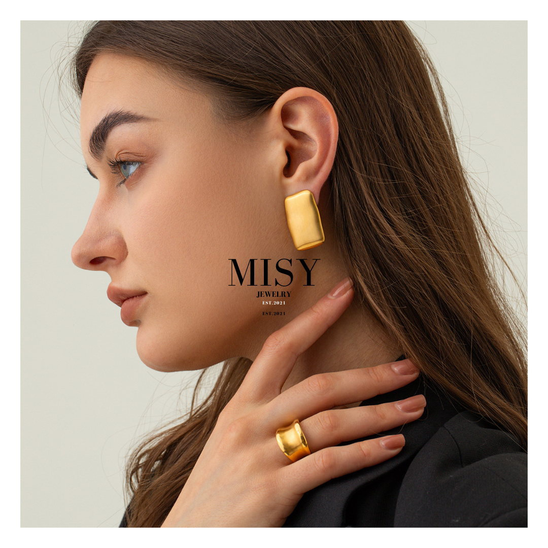 316L Elegant Smooth Matte Square Pierce 詳細画像3|Misy Jewelry