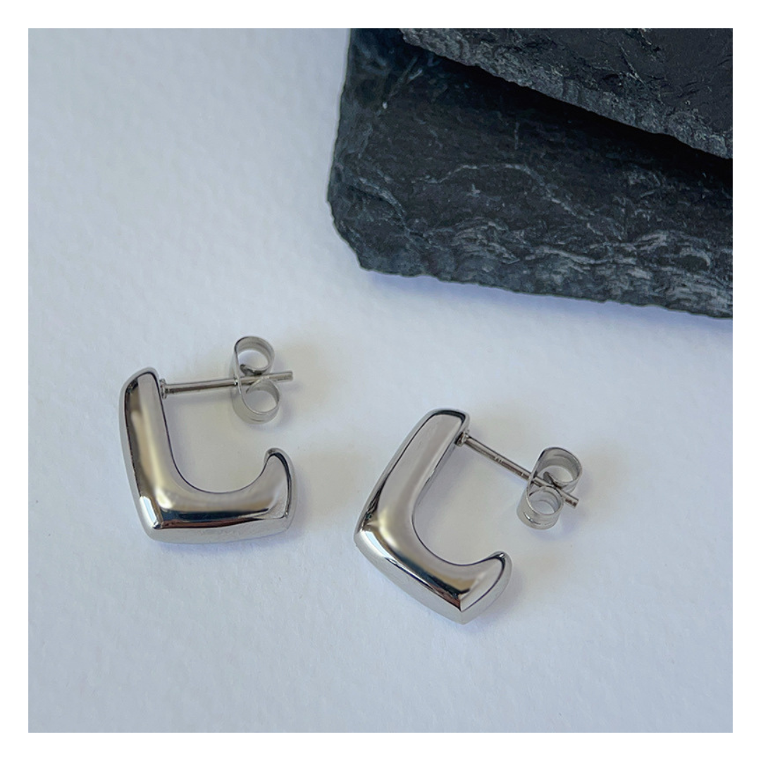 316L L Pierce — 着用イメージ | リング | サージカルステンレス316L | Misy Jewelry