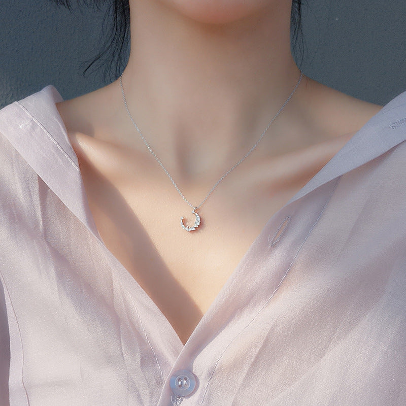 s925 Zirconia Crescent Moon necklace — ディテール | ネックレス | サージカルステンレス316L | Misy Jewelry