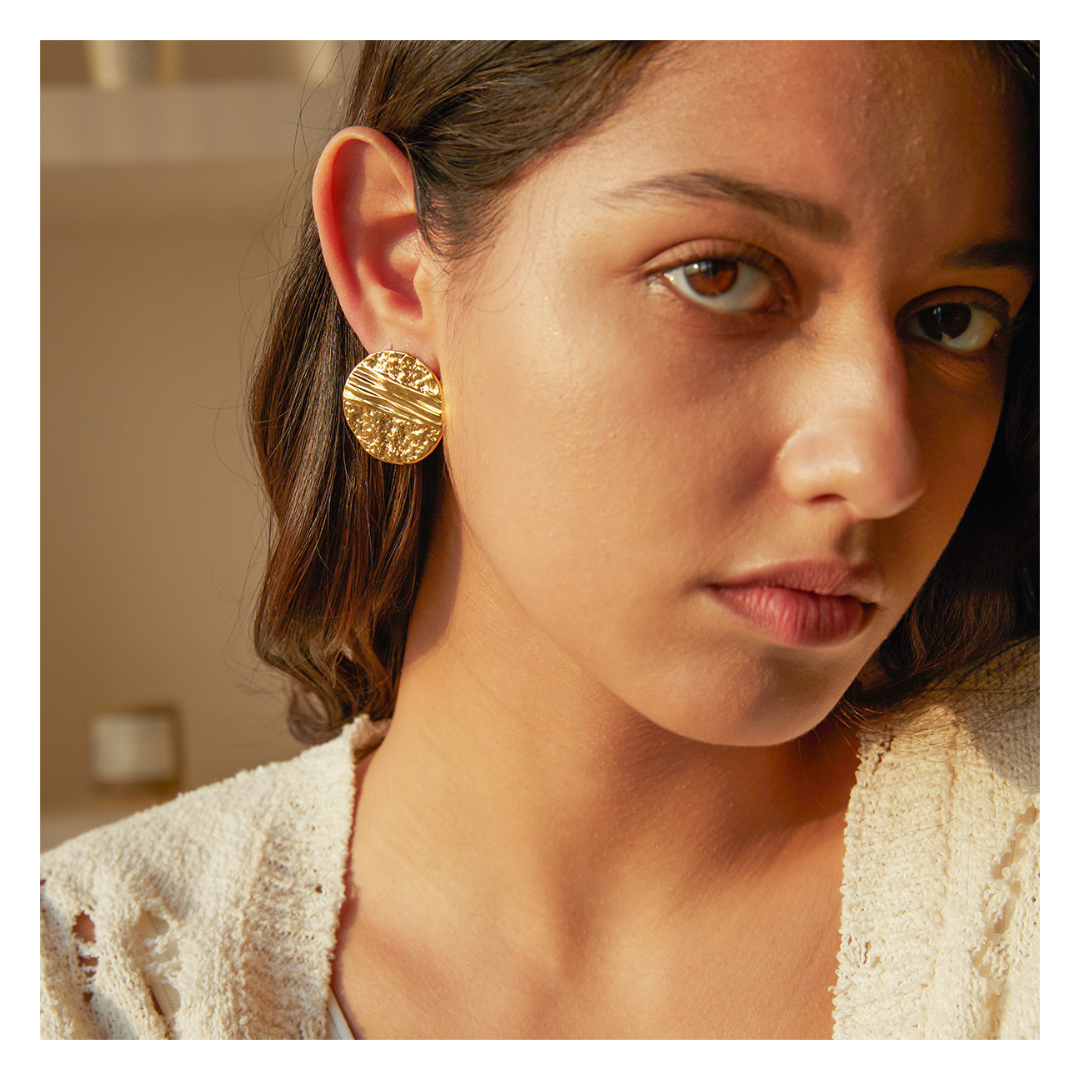316L Design Circle Pierce — 着用イメージ | リング | サージカルステンレス316L | Misy Jewelry