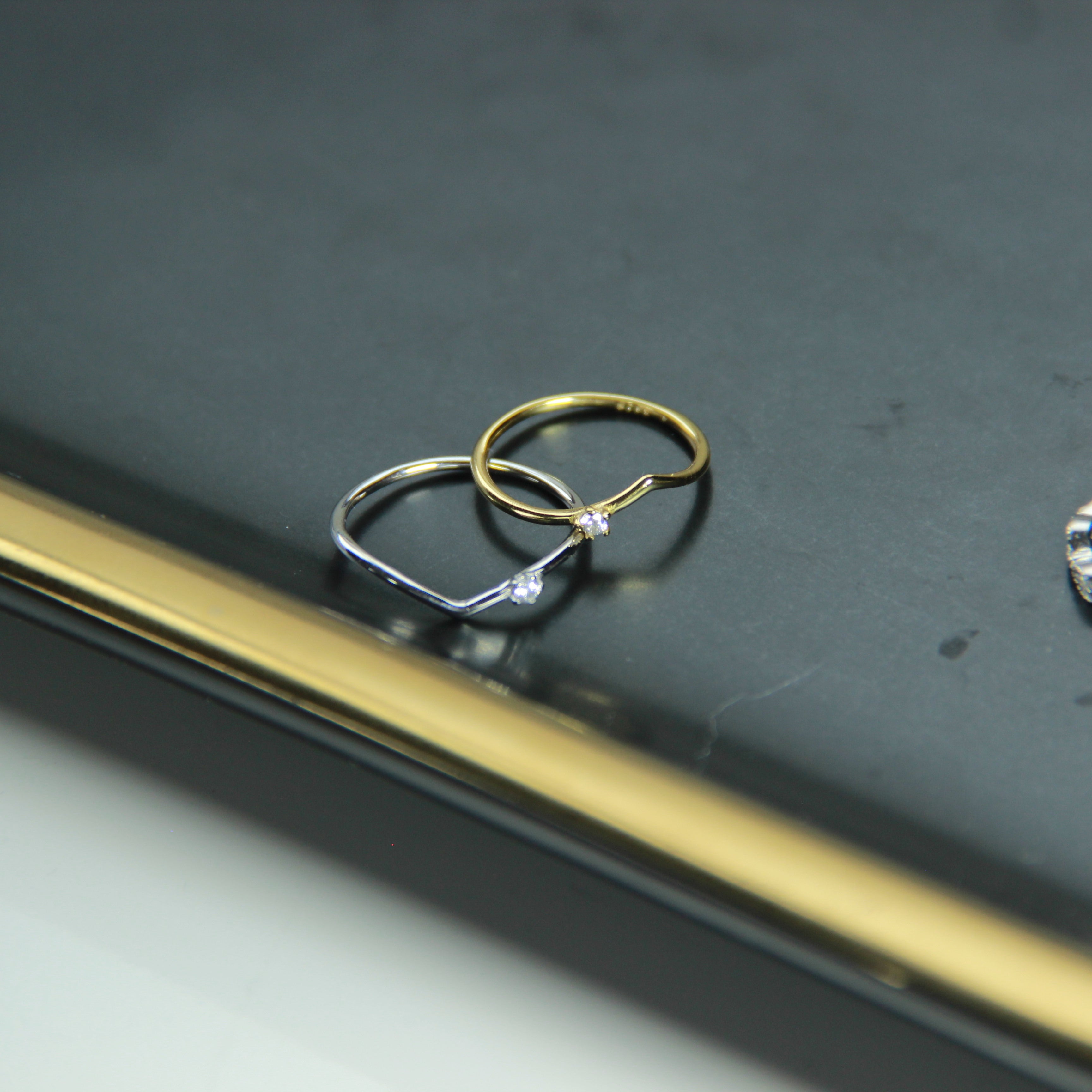 s925 V Ring — ディテール | リング | サージカルステンレス316L | Misy Jewelry