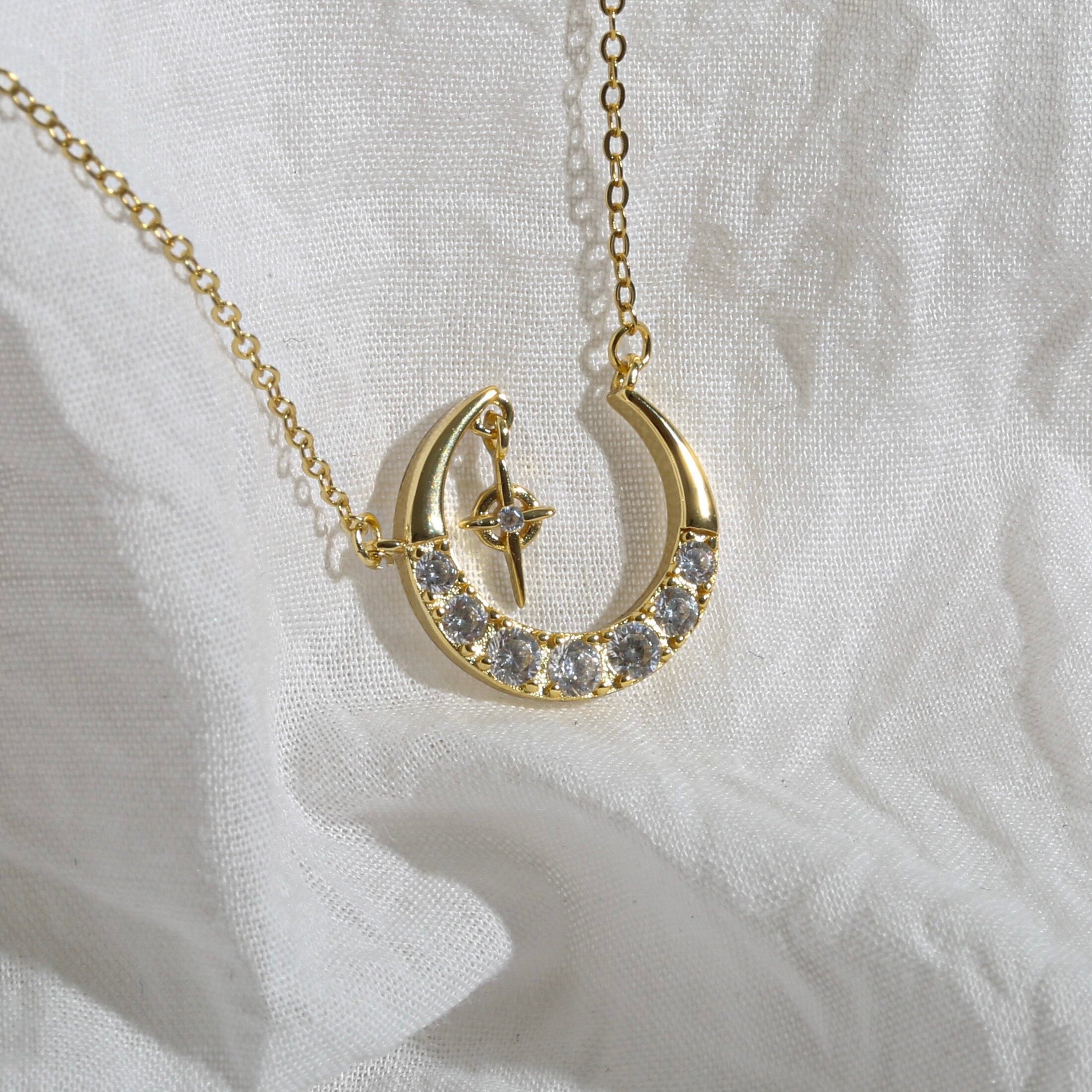 s925 Crecent moon zirconia necklace - ネックレス｜Misy Jewelry