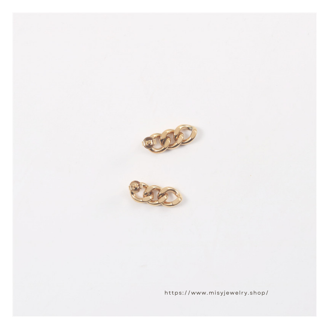 316L Three Chain Pierce — 着用イメージ | ネックレス | サージカルステンレス316L | Misy Jewelry