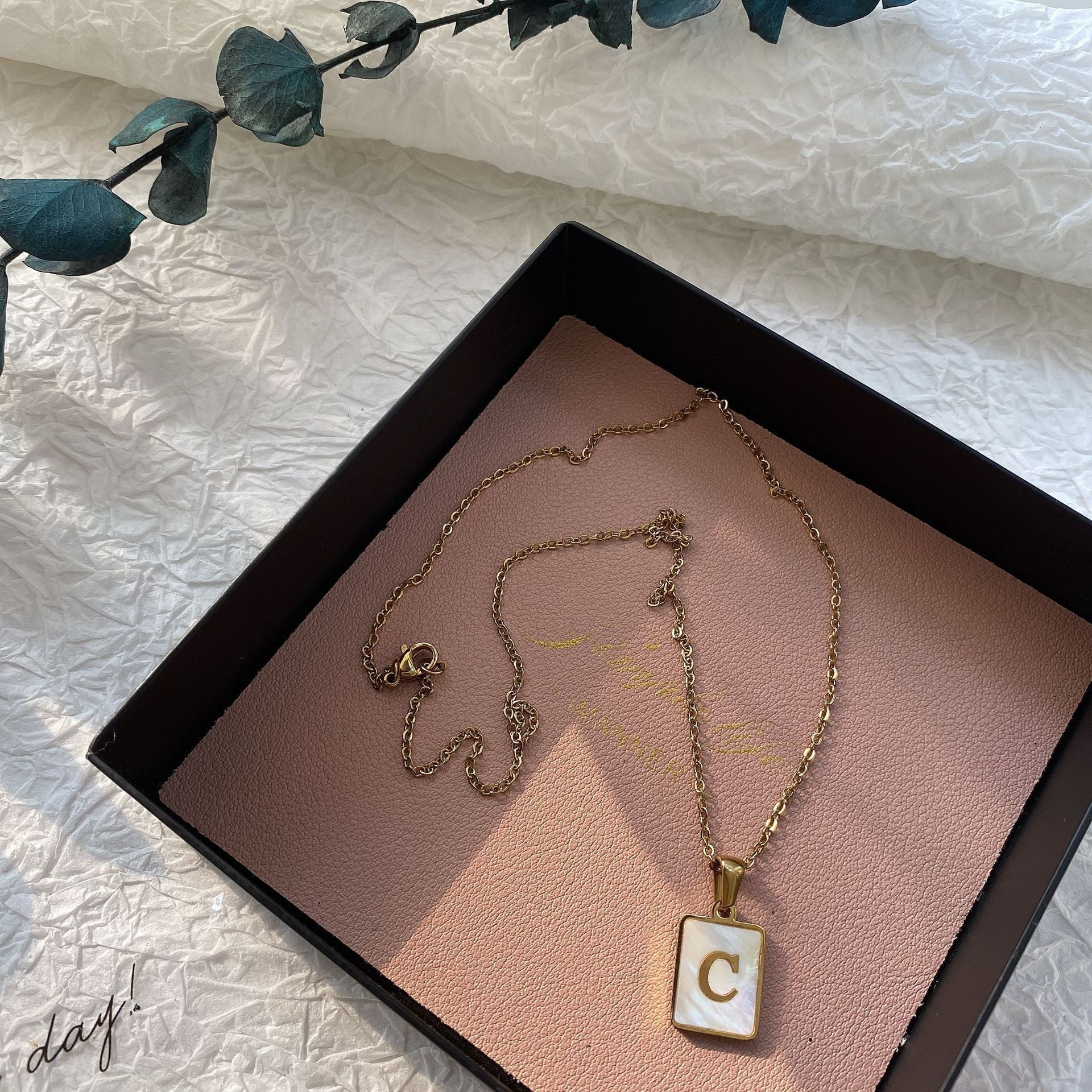 316L initial Necklace — ディテール | ネックレス | サージカルステンレス316L | Misy Jewelry