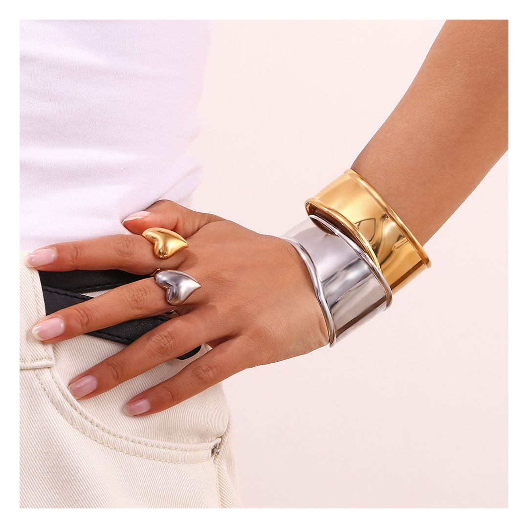 316L Fashionable Bangle — ディテール | ブレスレット | サージカルステンレス316L | Misy Jewelry