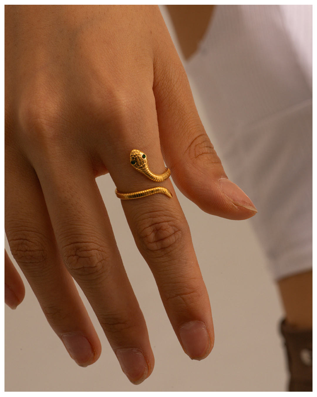 316L Snake Serpent Embrace Ring - リング｜Misy Jewelry