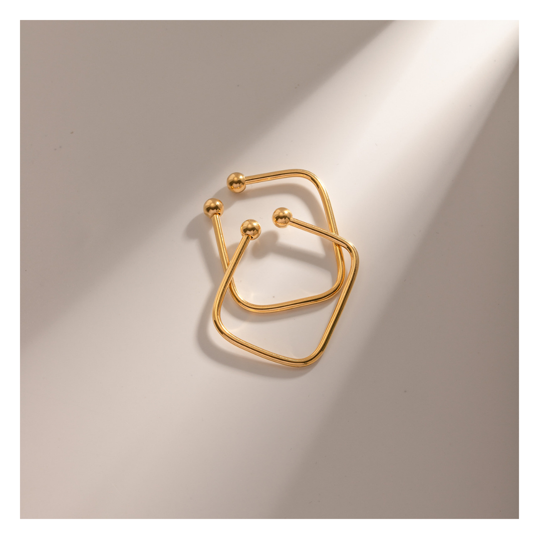 316L Elegant Square Earing 詳細画像3｜Misy Jewelry