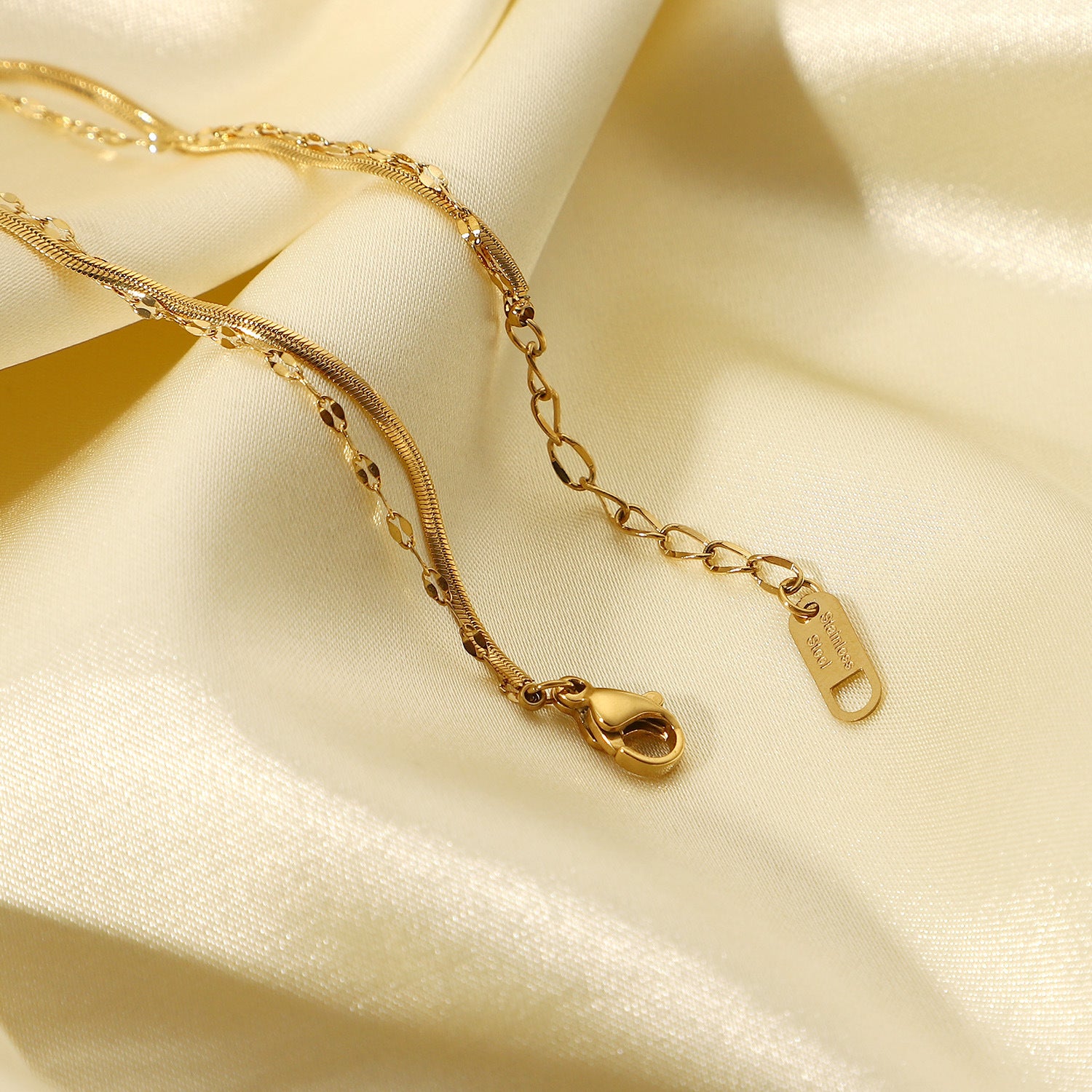 316L Zirconia Petal & Snake Bracelet — ディテール | ブレスレット | サージカルステンレス316L | Misy Jewelry