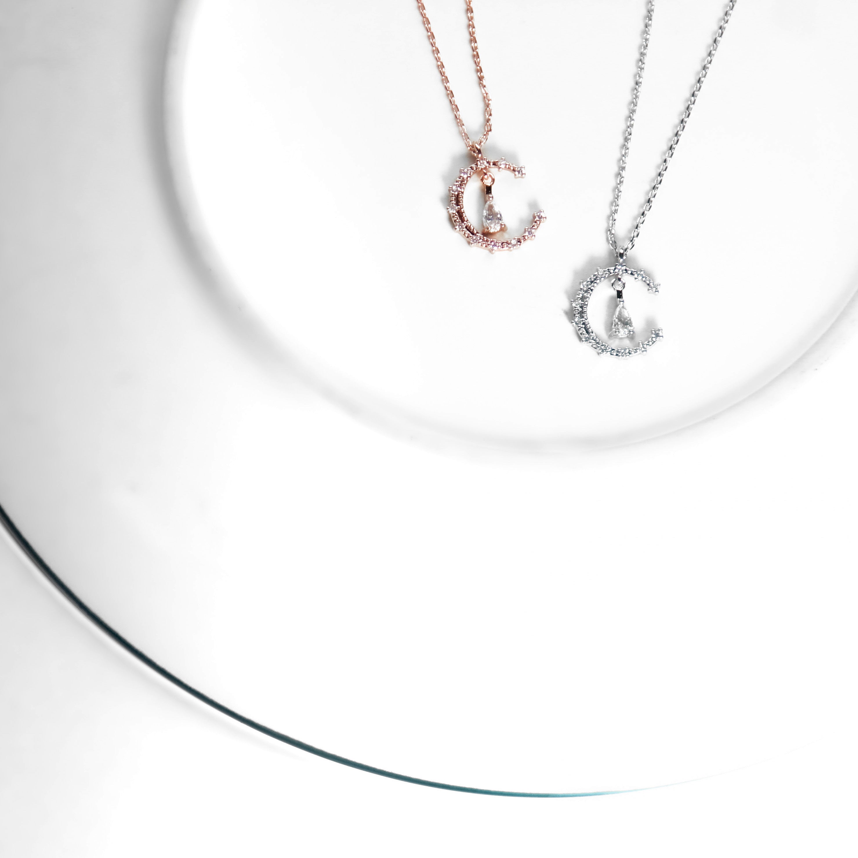 s925 Zirconia Crescent Moon necklace