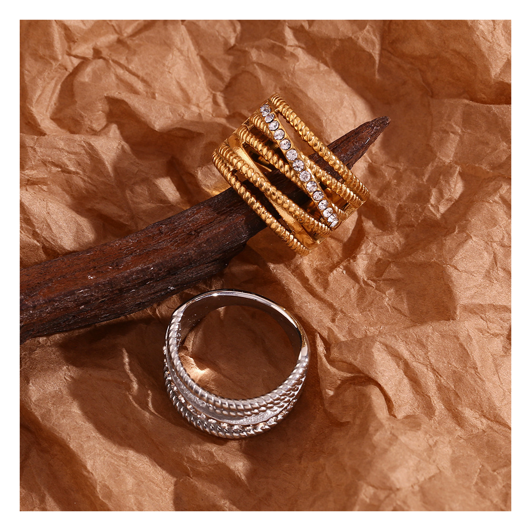 316L Twisted Zirconia Ring 詳細画像12｜Misy Jewelry