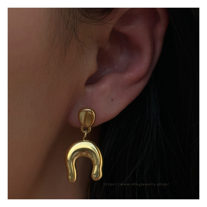 316L Horseshoe Pierce