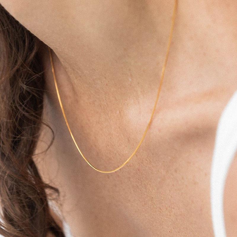 316L Snake choker necklace 1mm — 着用イメージ | ネックレス | サージカルステンレス316L | Misy Jewelry
