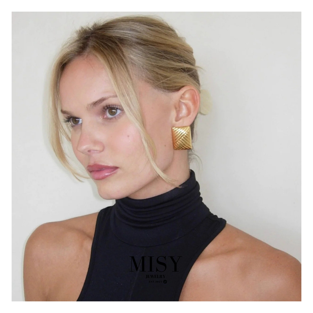 316L Elegant Square Pierce 詳細画像4｜Misy Jewelry