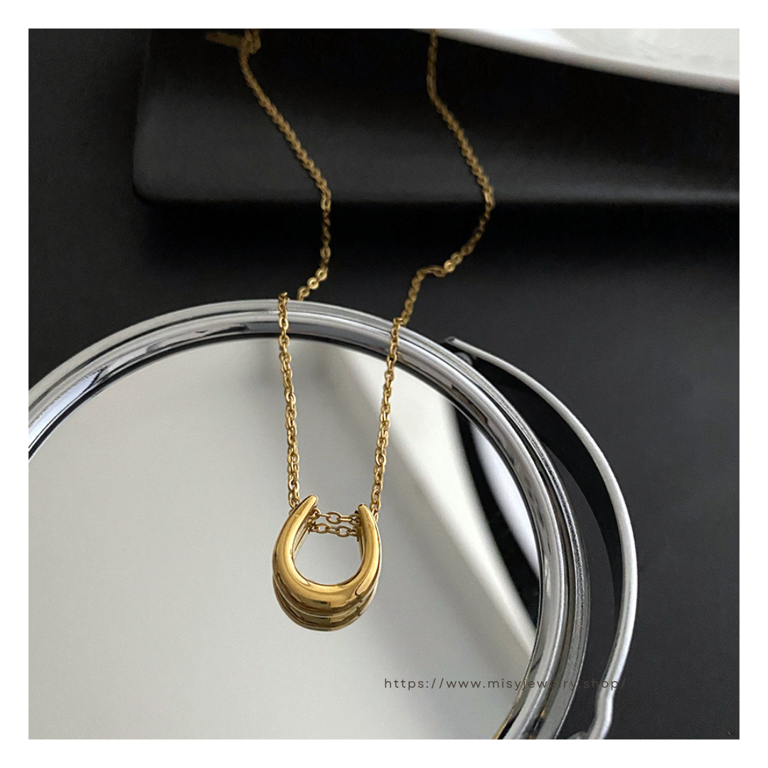 Horseshoe Necklace - ネックレス｜Misy Jewelry