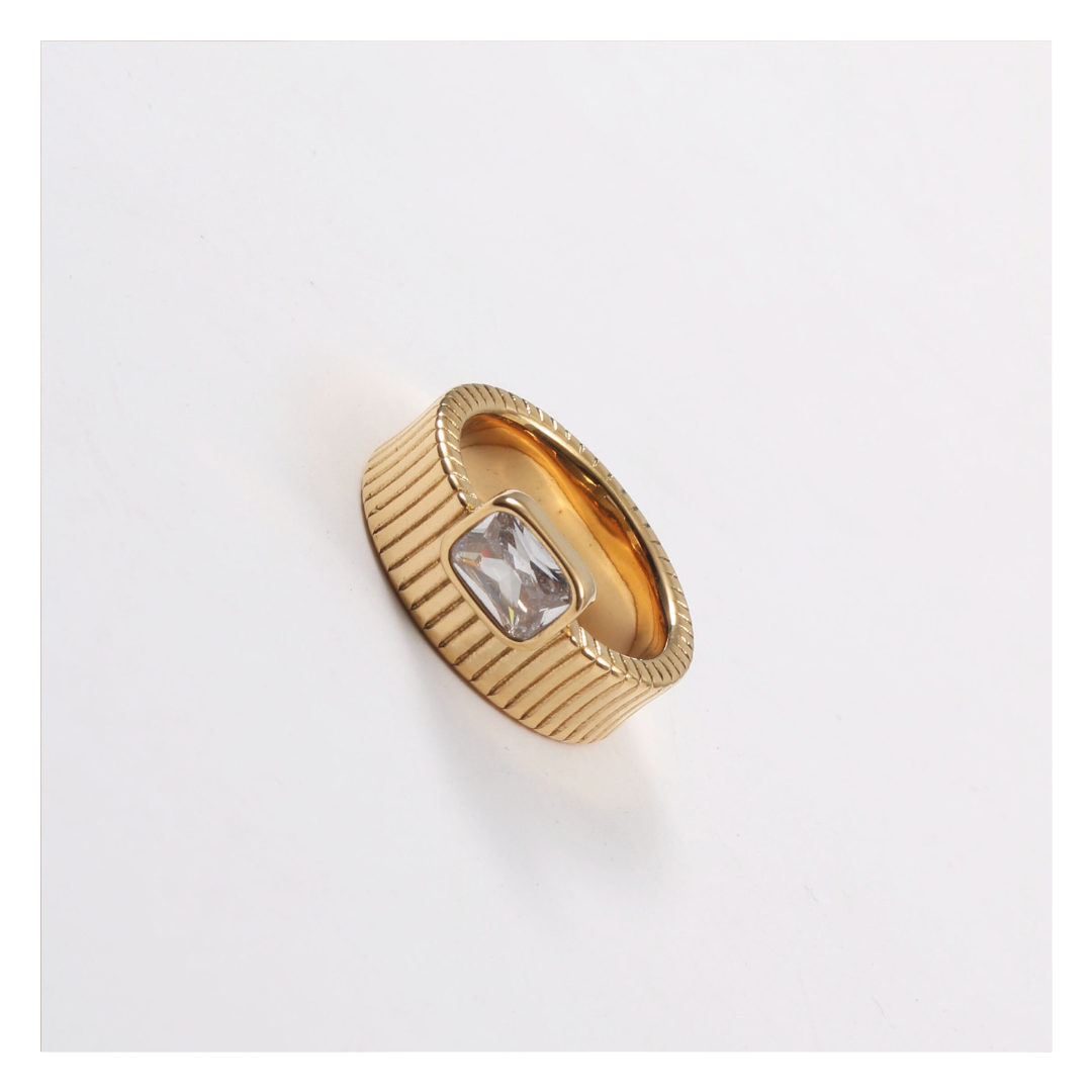 316L Square Zirconia Ring — ディテール | リング | サージカルステンレス316L | Misy Jewelry