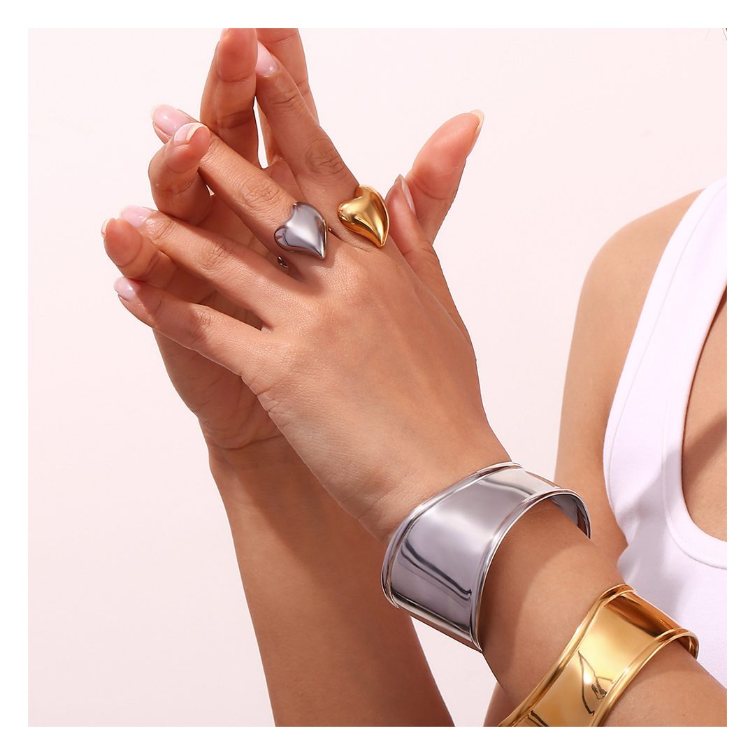 316L Fashionable Bangle — ディテール | ブレスレット | サージカルステンレス316L | Misy Jewelry