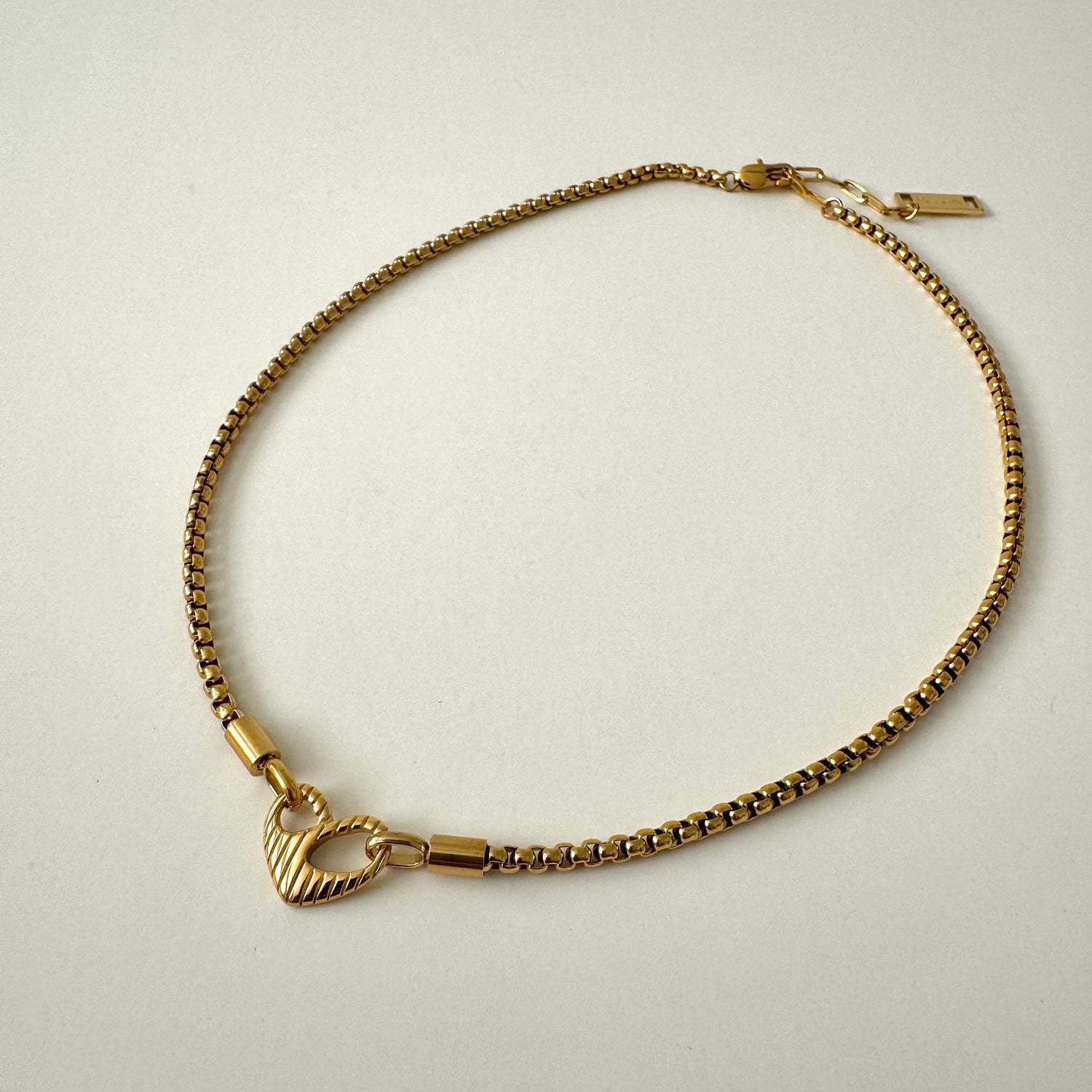 316L Heart Necklace~I am worthy~ — 着用イメージ | ネックレス | サージカルステンレス316L | Misy Jewelry