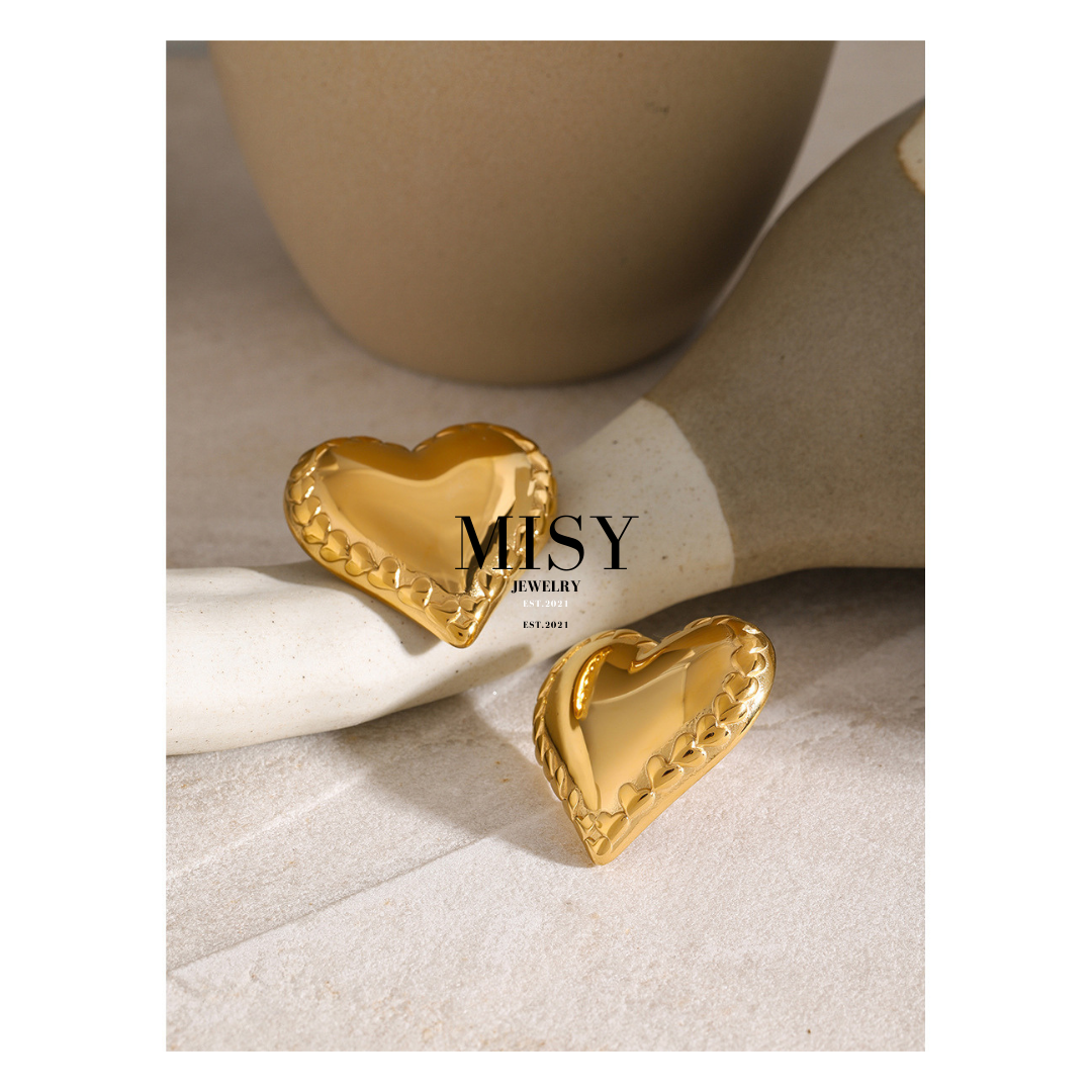 316L  Elegant Patch Heart Pierce 詳細画像1｜Misy Jewelry