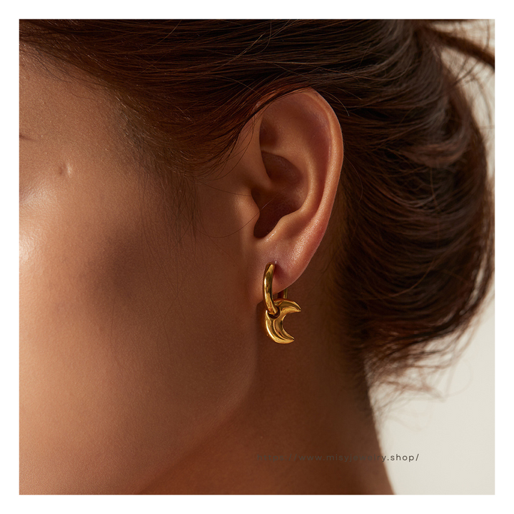 316L Crecent Moon Pierce