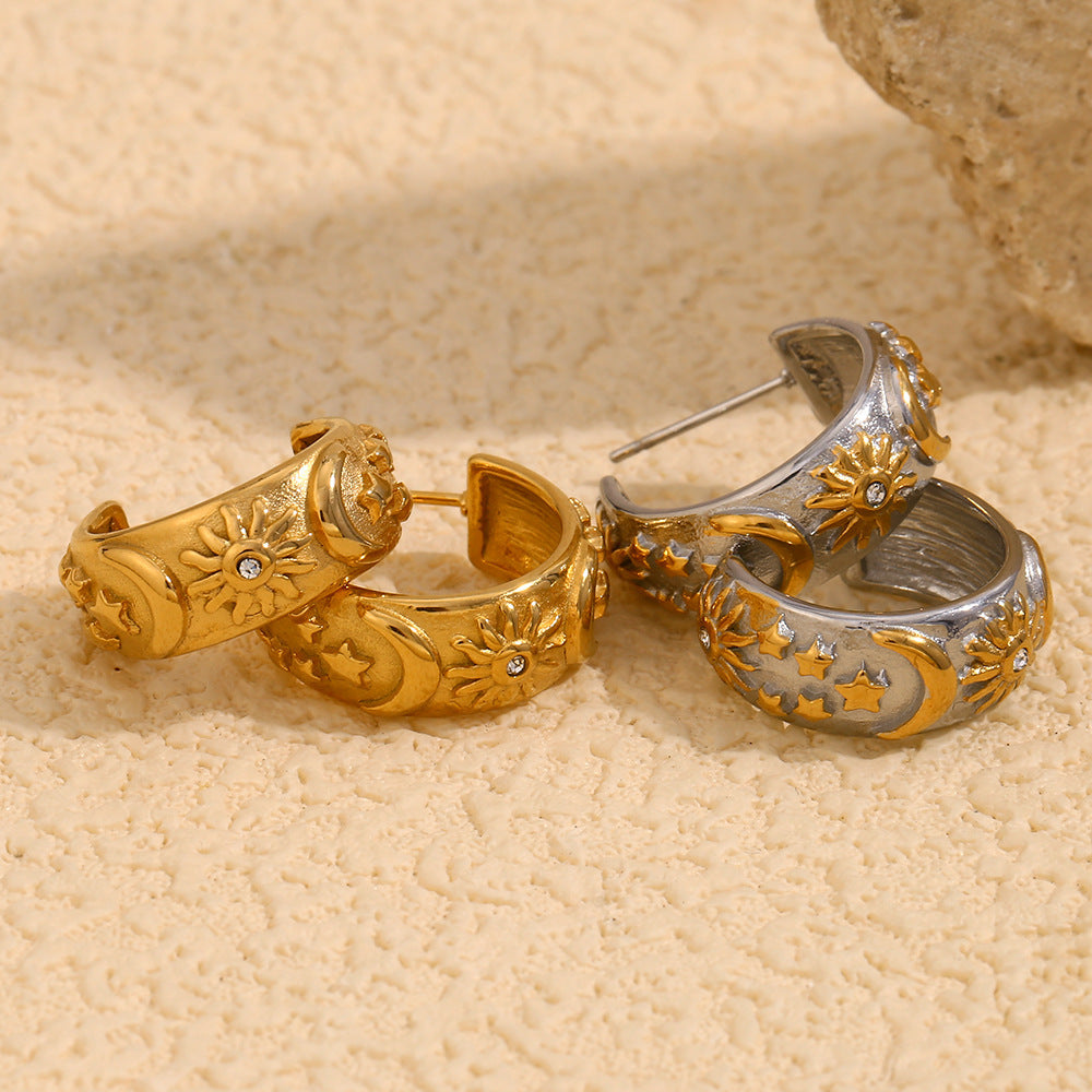 316L Sun Moon Pierce — 着用イメージ | ピアス | サージカルステンレス316L | Misy Jewelry