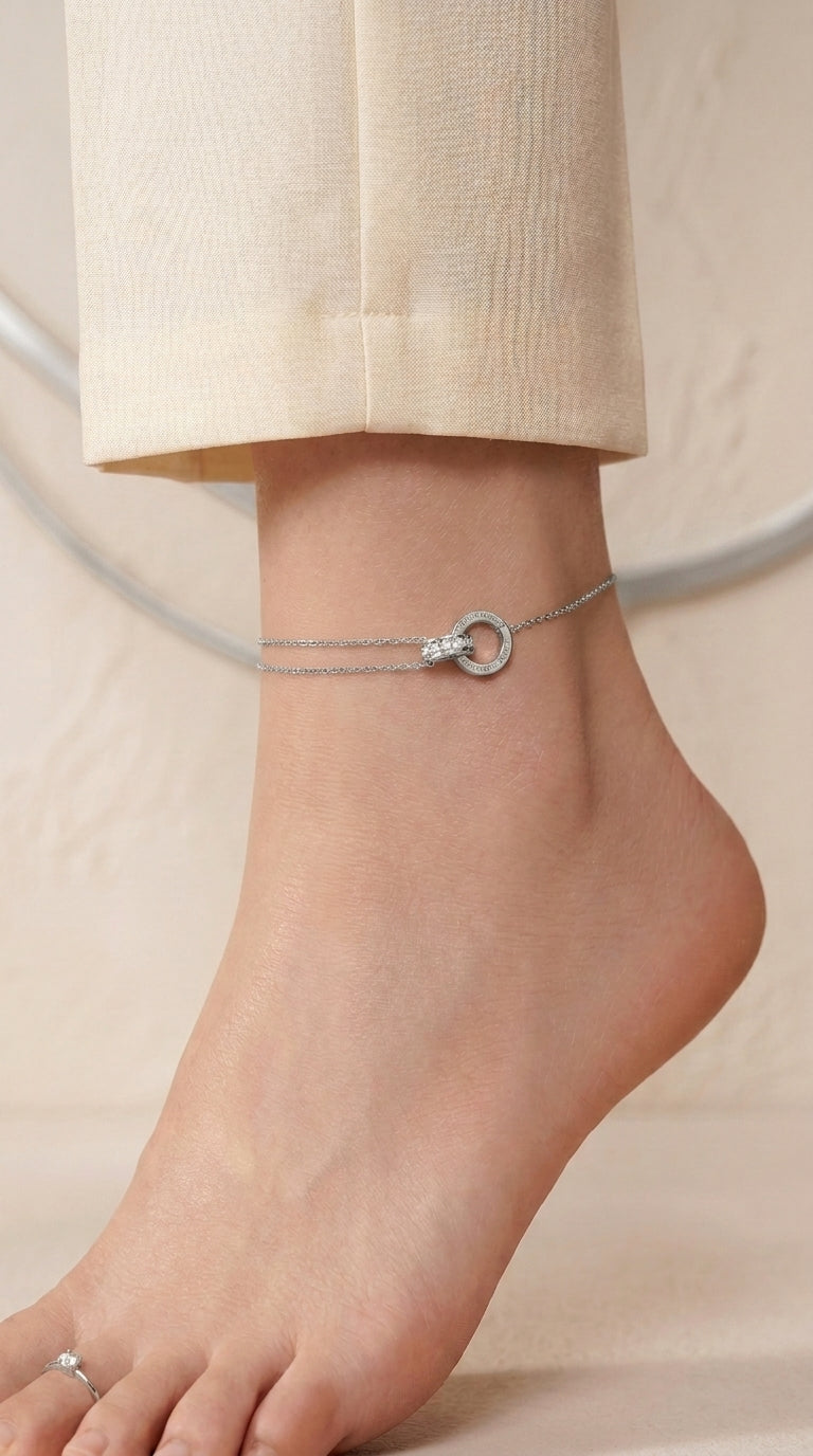 316L Double Ring Anklet — Silver 着用イメージ | Misy Jewelry